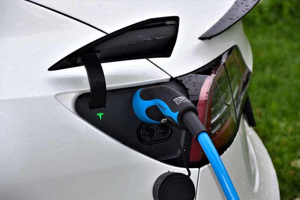 Voitures électriques : les technologies de batteries